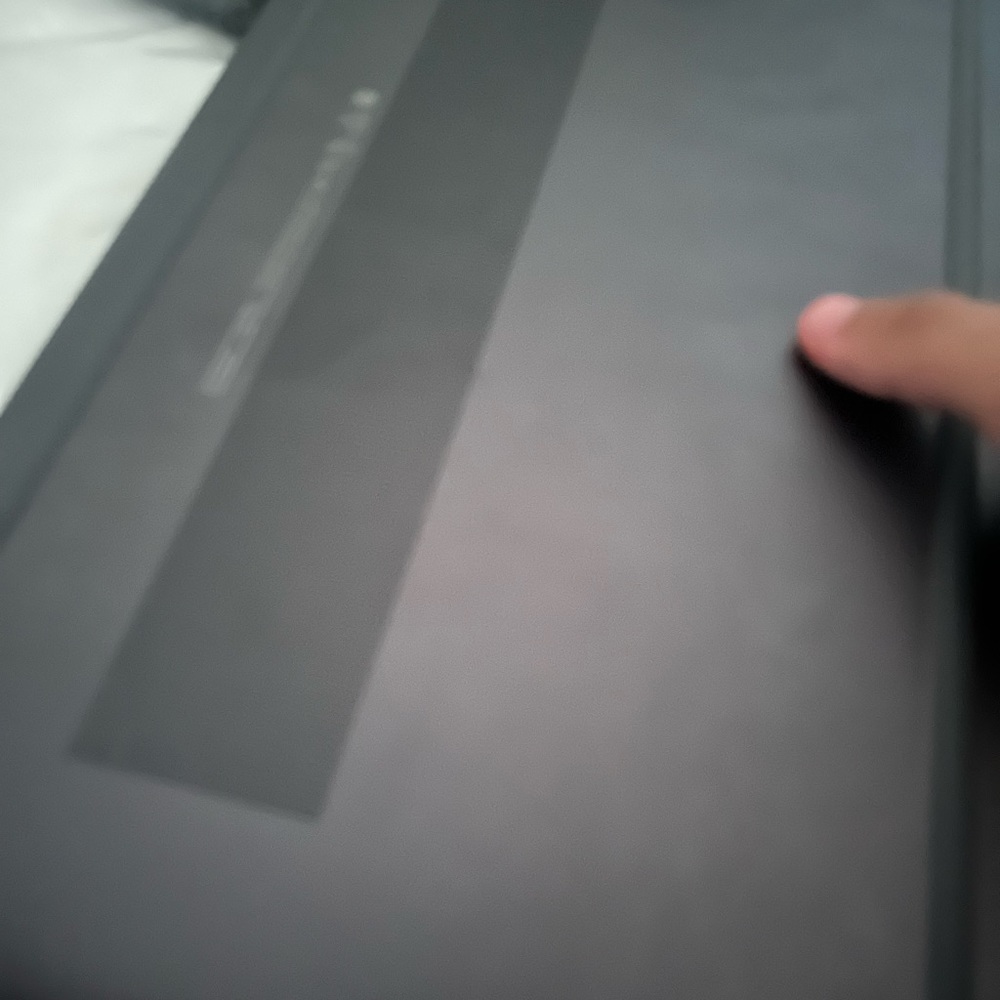 Black hp touchless computer with do studios